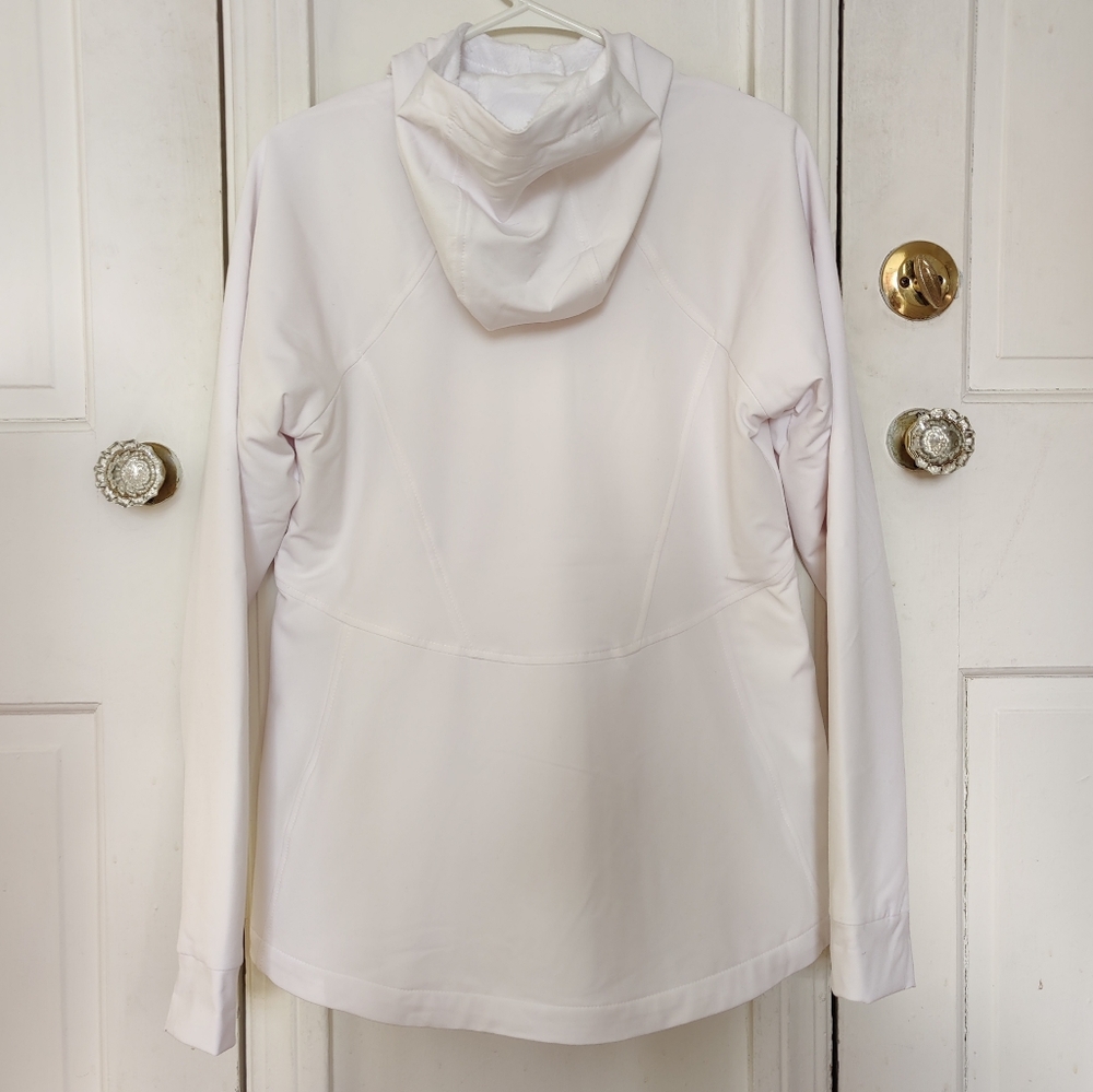 White jacket - Picture 13 of 15